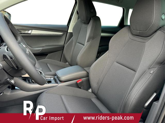 Skoda / Karoq / Schwarz / / / AHK+el.HECKKLAPPE+KAMERA+PDC+KESSY+ACC