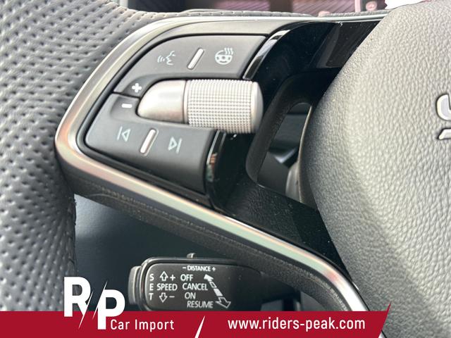 Skoda / Karoq / Schwarz / / / AHK+el.HECKKLAPPE+KAMERA+PDC+KESSY+ACC