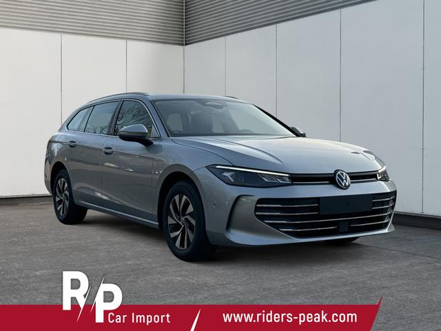 Volkswagen / Passat Variant / Silber / / / DSG+AHK+PANO+NAVI+ACC+KAMERA+LED+MASSAGE