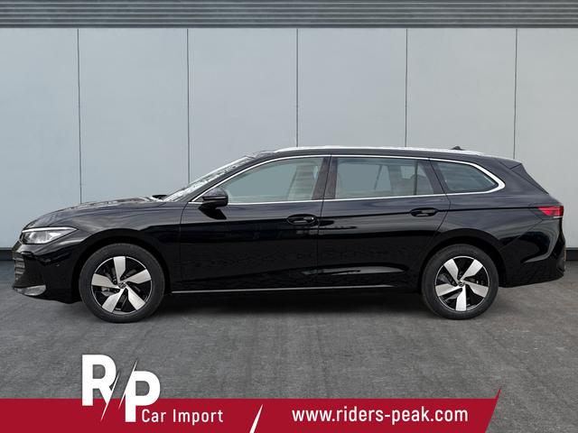 Volkswagen / Passat Variant / Schwarz / / / DSG+AHK+MASSAGE+NAVI+ACC+KAMERA+LED+17 ALU