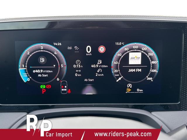 Volkswagen / Passat Variant / Schwarz / / / DSG+AHK+MASSAGE+NAVI+ACC+KAMERA+LED+17 ALU