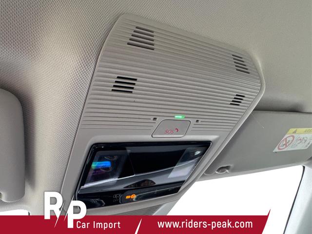 Volkswagen / Passat Variant / Grau / / / DSG+AHK+MASSAGE+NAVI+ACC+KAMERA+LED+17 ALU