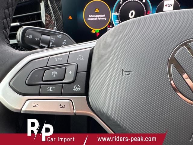 Volkswagen / Passat Variant / Silber / / / DSG+AHK+MASSAGE+NAVI+ACC+KAMERA+LED+17 ALU