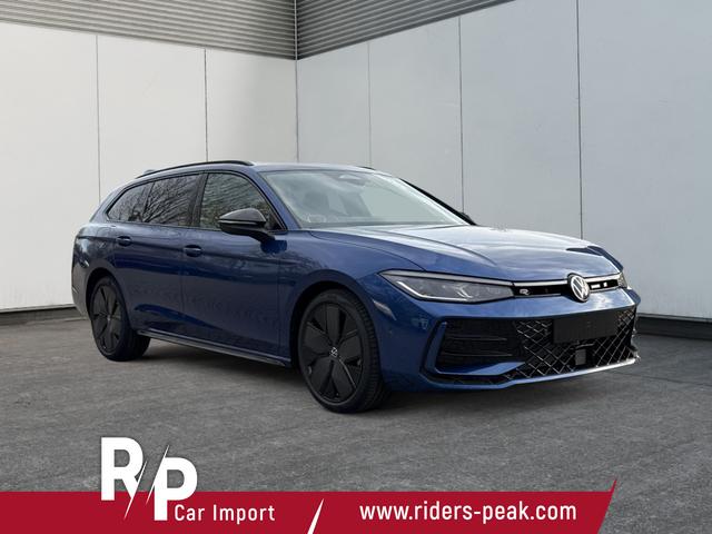 Volkswagen / Passat Variant / Blau / / / 4WD+BLACK+PANO+AHK+DCC+MATRIX+HARMAN