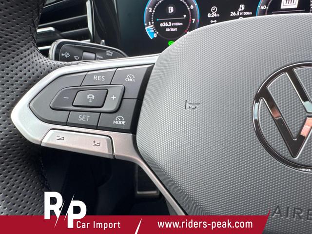 Volkswagen / Passat Variant / Gr&uuml;n / / / 4WD+BLACK+PANO+AHK+DCC+MATRIX+HARMAN