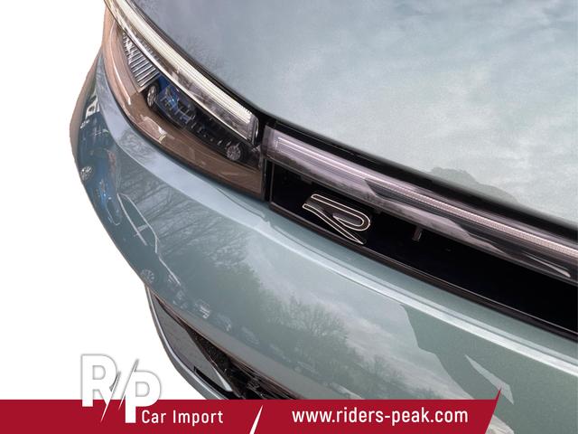 Volkswagen / Passat Variant / Gr&uuml;n / / / 4WD+BLACK+PANO+AHK+DCC+MATRIX+HARMAN