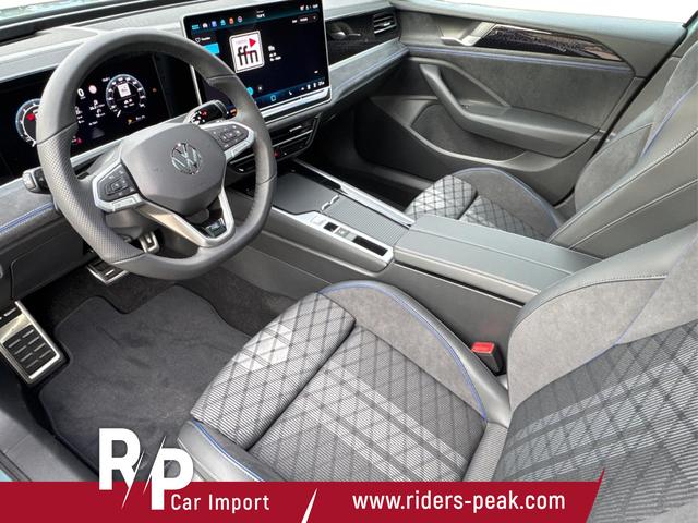 Volkswagen / Passat Variant / Gr&uuml;n / / / 4WD+BLACK+PANO+AHK+DCC+MATRIX+HARMAN