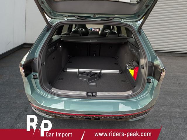 Volkswagen / Passat Variant / Gr&uuml;n / / / 4WD+BLACK+PANO+AHK+DCC+MATRIX+HARMAN