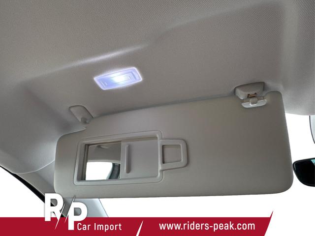 Skoda / Karoq / Grau / / / AHK+KAMERA+EL. HECKKL.+SHZ+ACC+KESSY+18''ALU