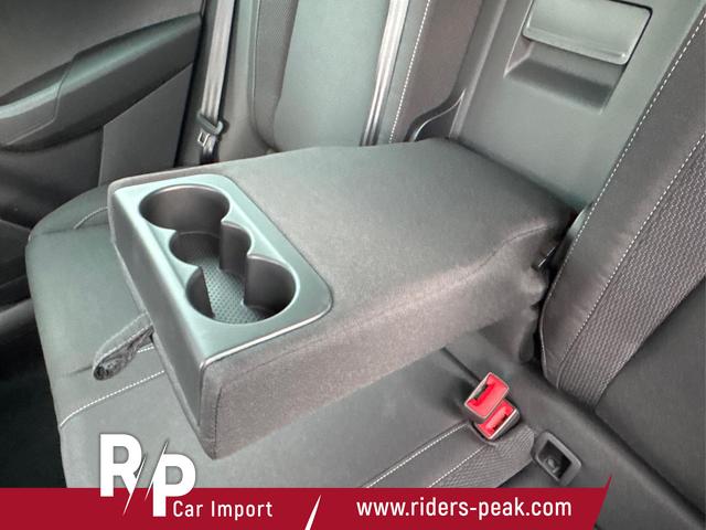 Skoda / Karoq / Grau / / / AHK+KAMERA+EL. HECKKL.+SHZ+ACC+KESSY+18''ALU