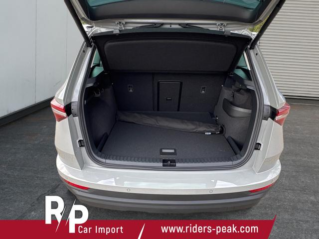 Skoda / Karoq / Grau / / / AHK+KAMERA+EL. HECKKL.+SHZ+ACC+KESSY+18''ALU