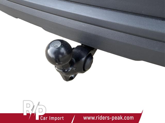 Skoda / Karoq / Grau / / / AHK+KAMERA+EL. HECKKL.+SHZ+ACC+KESSY+18''ALU