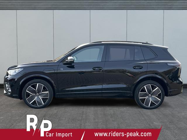 Volkswagen Tiguan R-Line People PLUG-IN+PANO+AHK+HD MATRIX+NAVI+BLACK STYLE+20" LM+ACC 