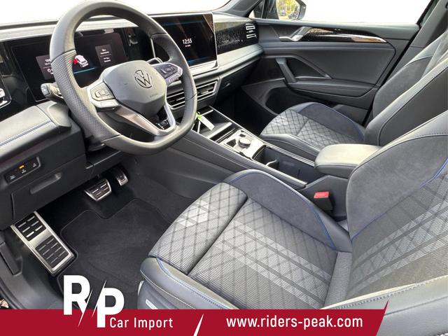 Volkswagen Tiguan R-Line People PLUG-IN+PANO+AHK+HD MATRIX+NAVI+BLACK STYLE+20" LM+ACC 