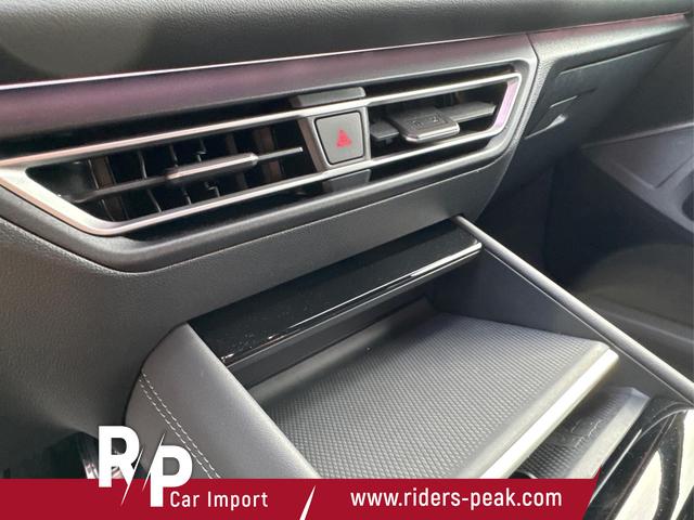 Volkswagen Tiguan R-Line People PLUG-IN+PANO+AHK+HD MATRIX+NAVI+BLACK STYLE+20" LM+ACC 