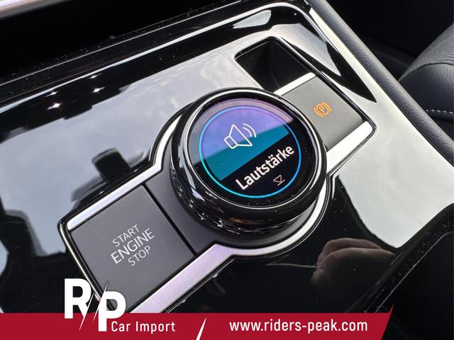 Volkswagen Tiguan R-Line People PLUG-IN+PANO+AHK+HD MATRIX+NAVI+BLACK STYLE+20" LM+ACC 