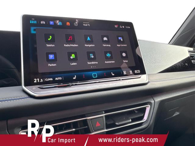 Volkswagen Tiguan R-Line People PLUG-IN+PANO+AHK+HD MATRIX+NAVI+BLACK STYLE+20" LM+ACC 
