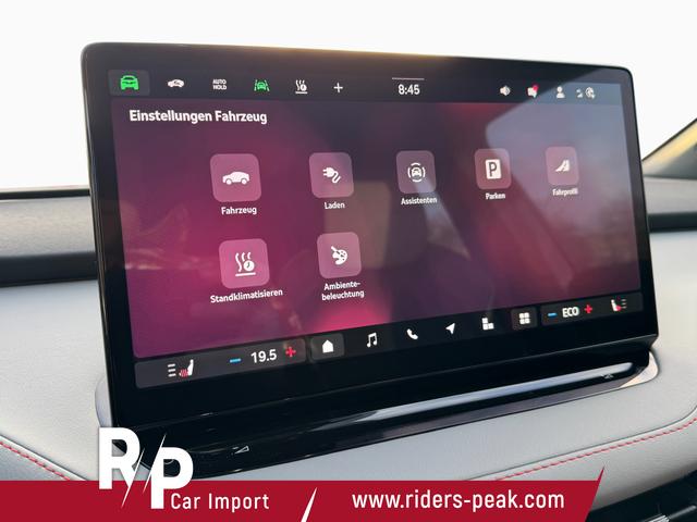 Beispielbilder, ggf. teilweise mit Sonderausstattung