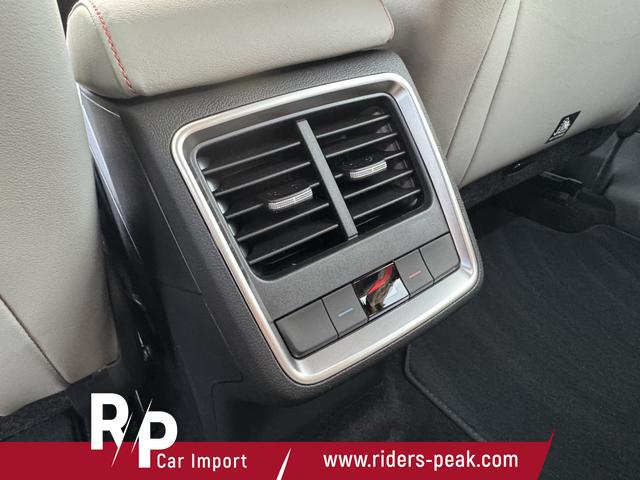 Beispielbilder, ggf. teilweise mit Sonderausstattung