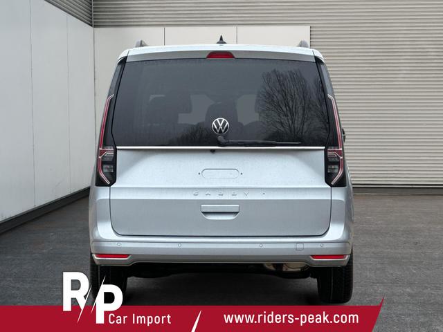 Volkswagen / Caddy / / / / NAVI+AHK+ACC+SHZ+KAMERA+LED+PDC
