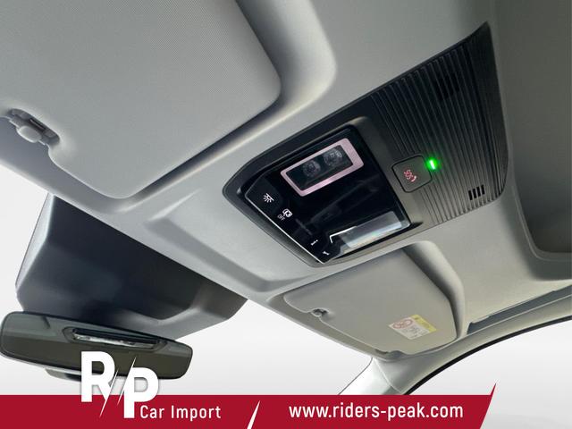 Volkswagen / Caddy / / / / NAVI+AHK+ACC+SHZ+KAMERA+LED+PDC