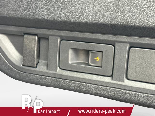 Skoda / Octavia Combi / Wei&szlig; / / / AHK+KAMERA+ACC+EL. HECKKL+SHZ