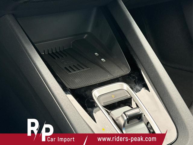 Skoda / Octavia Combi / Wei&szlig; / / / AHK+KAMERA+ACC+EL. HECKKL+SHZ