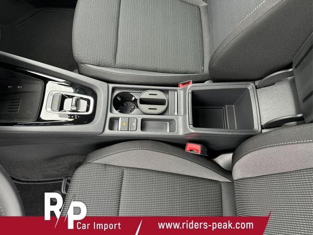 Skoda / Octavia Combi / Wei&szlig; / / / AHK+KAMERA+ACC+EL. HECKKL+SHZ