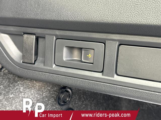 Skoda / Octavia Combi / Grau / / / AHK+KAMERA+ACC+EL. HECKKL+SHZ