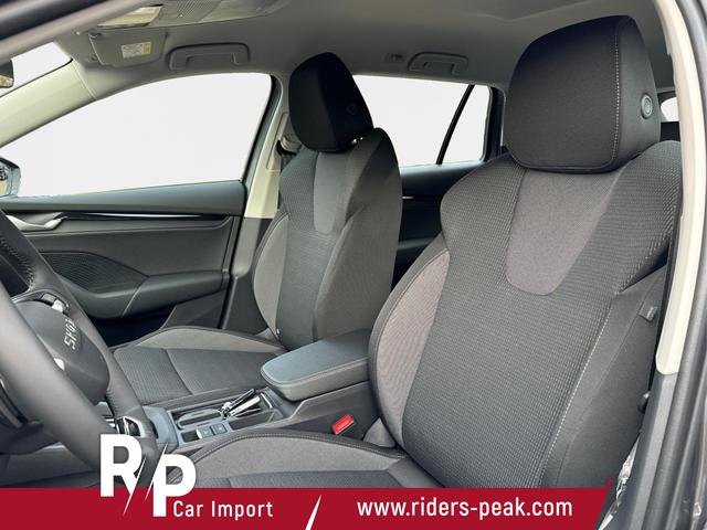 Skoda / Octavia Combi / Grau / / / AHK+KAMERA+ACC+EL. HECKKL+SHZ