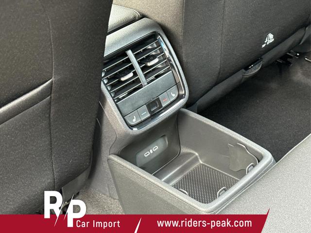 Skoda / Octavia Combi / Grau / / / AHK+KAMERA+ACC+EL. HECKKL+SHZ