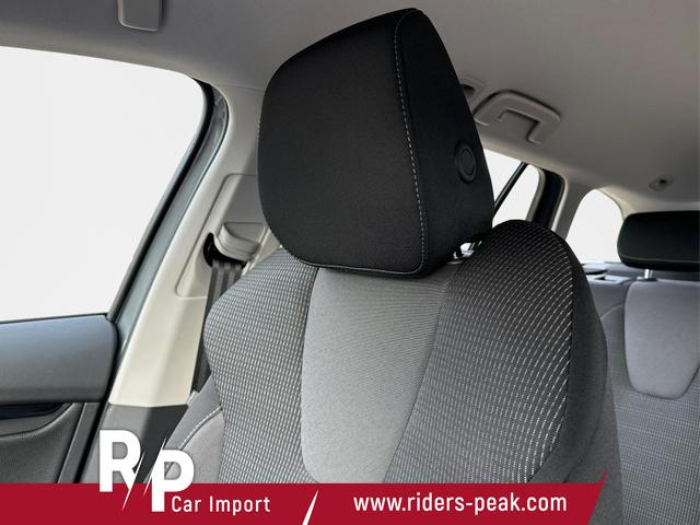 Skoda / Octavia Combi / Grau / / / AHK+KAMERA+ACC+EL. HECKKL+SHZ