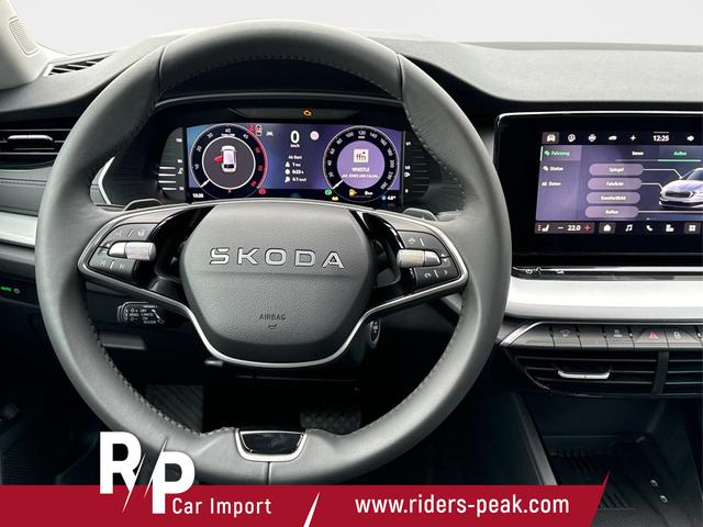 Skoda / Octavia Combi / Schwarz / / / AHK+KAMERA+ACC+EL. HECKKL+SHZ