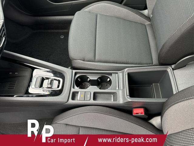 Skoda / Octavia Combi / Schwarz / / / AHK+KAMERA+ACC+EL. HECKKL+SHZ