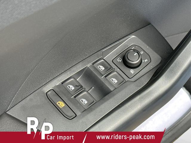 Volkswagen / T-Cross / Blau / / / MATRIX+KAMERA+ACC+KLIMA+SHZ+17 LM+KEYLESS