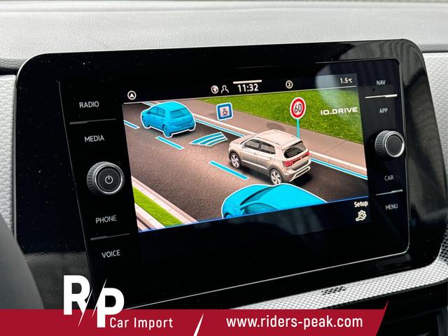 Volkswagen / T-Cross / Blau / / / MATRIX+KAMERA+ACC+KLIMA+SHZ+17 LM+KEYLESS