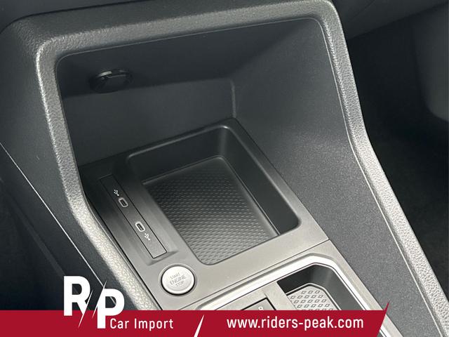 Volkswagen / Caddy / / / / LANE ASSIST+NAVI+KAM+SHZ+KLIMA+AHK+ACC