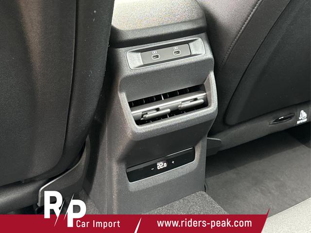 Audi / Q3 / Schwarz / / / SUV *Neues Modell*NAVI+ACC+KAMERA+PDC+EL. HECKKL.+LED, Beispielbilder, ggf. teilweise mit Sonderausstattung