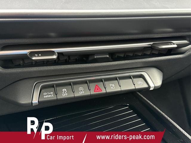 Audi / Q3 / Schwarz / / / SUV *Neues Modell*NAVI+ACC+KAMERA+PDC+EL. HECKKL.+LED, Beispielbilder, ggf. teilweise mit Sonderausstattung