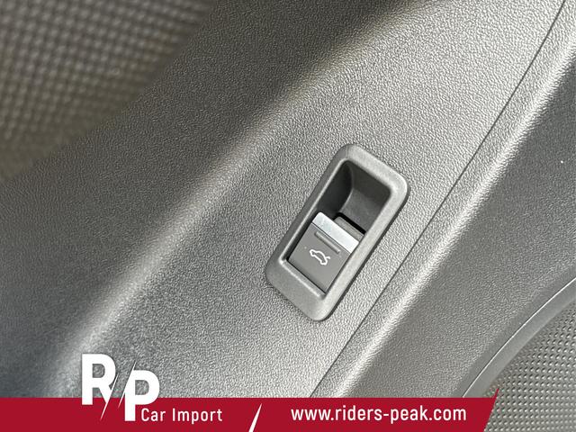 Audi / Q3 / Schwarz / / / SUV *Neues Modell*NAVI+ACC+KAMERA+PDC+EL. HECKKL.+LED, Beispielbilder, ggf. teilweise mit Sonderausstattung