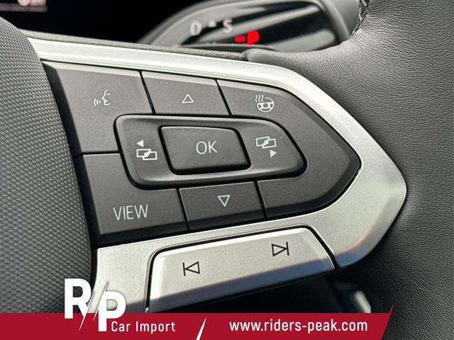 Volkswagen / Passat Variant / Grau / / / DSG+PANO+NAVI+MATRIX+360 KAM+MASSAGE+ACC+18 LM