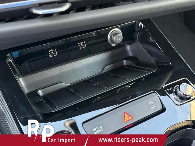 Audi / A5 / / / / quattro NAVI+EL. HECKKL.+PDC+LED+17 LM