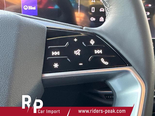 Audi / A5 / / / / quattro NAVI+EL. HECKKL.+PDC+LED+17 LM