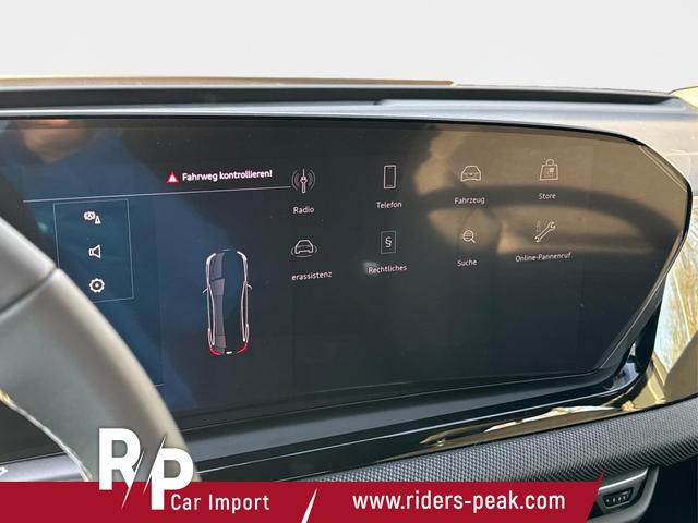 Audi / A5 / / / / quattro NAVI+EL. HECKKL.+PDC+LED+17 LM