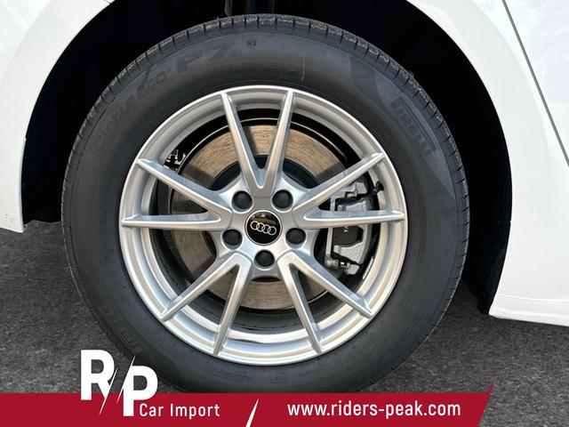 Audi / A5 / / / / quattro NAVI+EL. HECKKL.+PDC+LED+17 LM