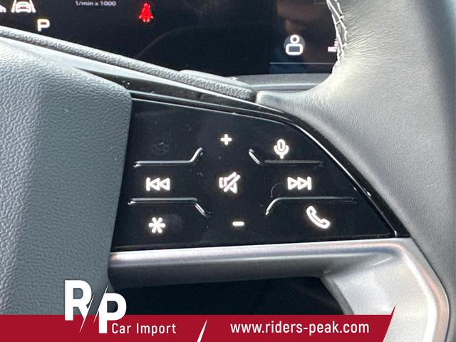 Audi / A5 / / / / quattro NAVI+EL. HECKKL.+PDC+LED+17 LM, Beispielbilder, ggf. teilweise mit Sonderausstattung