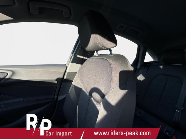 Audi / A5 / / / / quattro NAVI+EL. HECKKL.+PDC+LED+17 LM