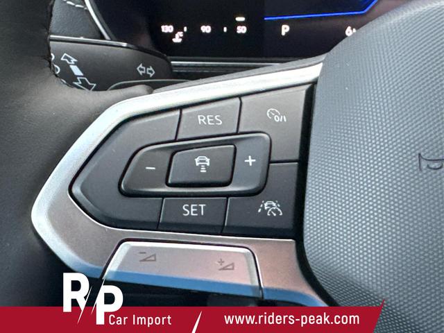 Volkswagen / T-Cross / Grau / / / KAMERA+IQ-LIGHT+SUNSET+PDC+SHZ+18 LM, Beispielbilder, ggf. teilweise mit Sonderausstattung