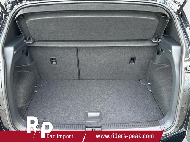 Volkswagen / T-Cross / Schwarz / / / AHK+KAMERA+IQ-LIGHT+SUNSET+PDC+18 LM, Beispielbilder, ggf. teilweise mit Sonderausstattung