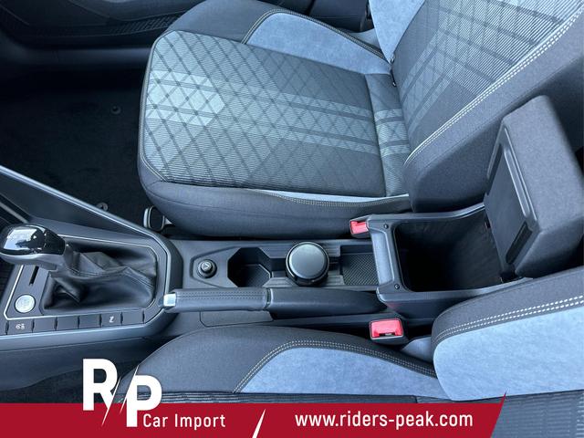 Volkswagen / Taigo / Silber / / / MATRIX+Keyless+KAMERA+18ALU+ACC+SHZ, Beispielbilder, ggf. teilweise mit Sonderausstattung